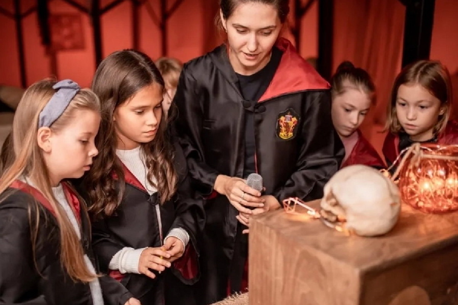 Квест в реальности Подземелье Слизерина и мастерская Гарри от компании Море квестов Квест в реальности Подземелье Слизерина и мастерская Гарри от компании Море квестов